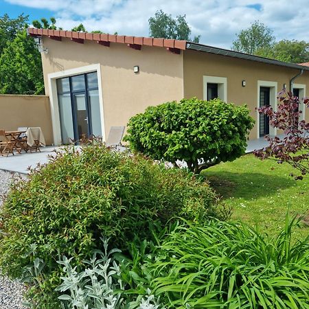 Гостевой дом L' Albizia Pintheville Экстерьер фото